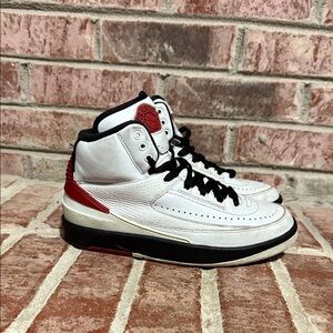 Kids Jordan 2 retro Chicago High-Top Sneakers size 4y